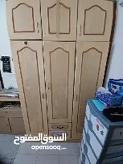  1 cupboard in usable condition