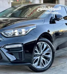  27 بريموم بحالة الوكالة KIA 3 2019 مميزة