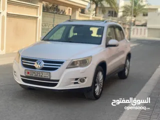  1 VW Tiguan 2011