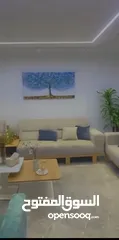  5 شقه طابق ارضي مع ساحات
