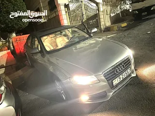  1 اودي A4  موديل 2009 للبيع