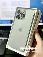  1 iPhone 15 Pro Max - 256gb معه كرتونته وكفالة شغالة بطارية 92 iPhone 13 - 128gb  بطارية 85