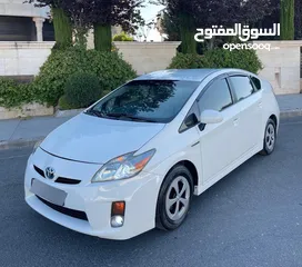  5 تويوتا بريوس منفوضه بالكامل مع جنط وكوشوك وكاله استعمال شخصي بطاريه فحص