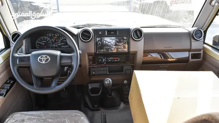 12 Toyota Land Cruiser Pickup 4.0L V6 Petrol Double Cabin