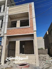  3 بيت 52 متر للبيع حي الحسين على الخدمي الأمن القومي