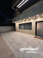  18 شقة سوبر ديلوكس دوبلكس مميزة جدا للبيع من المالك مباشرة طريق المطار مقابل 911 شارع الخدمات من