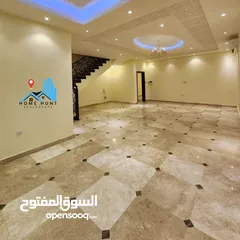  2 AL HAIL  WELL MAINTAINED 4+1 BR VILLA FOR RENT