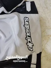  5 جاكيت دراجة نارية مستعمل نظيف جدا شبه جديد للبيع