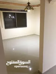  7 شقة في منطقه الجبيهه الشارع الرئسي للبيع