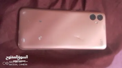  4 هاتف سامسونج A04e للبيع بسعر مغري
