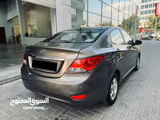  1 هيونداي آكسنت 2014 ممشى قليل 88.000كم