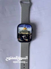  16 ساعة ابل شبيه الاصلية مستعملة بشكل خفيف قابل للبدل بشيء ثاني بدل الدفع . موجود توصيل لجميع المناطق.