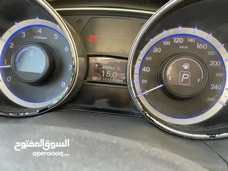  9 ‎هونداي سوناتا بنزين موديل2012 ماشيه 117000 كلم لون احمر للبيع