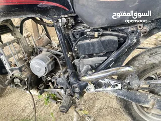  2 دراجه هوندا للبيع ع خرابها