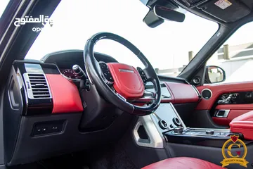  13 Range Rover Vogue 2019 Autobiography Plug in hybrid Black Edition