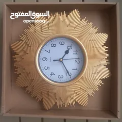  17 ساعات حائط للبيع