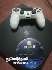  1 بلايستيشن 4 للبيع