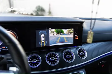 30 Mercedes benz E200 coupe 2021