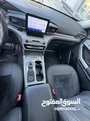  10 FORD EXPLORER XLT 4WD 2023 بدون صبغ