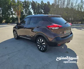  6 NISSAN KICKS