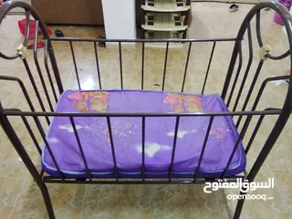  1 تخت حديد من عمر يوم لعمر سبع سنوات جديد قوي جدا يحمل اوزان ثقيله