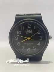  1 ساعات رجاليه ماركة Q&Q عقارب مطاط للبيع جملةـ مفرق