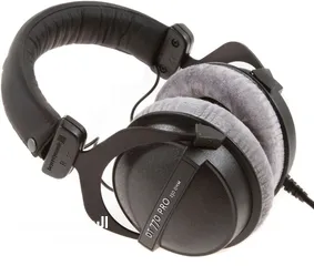  3 سماعة هدفون ستديو اصلي بيردينامك beyerdynamic DT 770 PRO 80 Ohm Over-Ear Studio