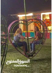 15 مراجيح ومداخل زهور قوسي