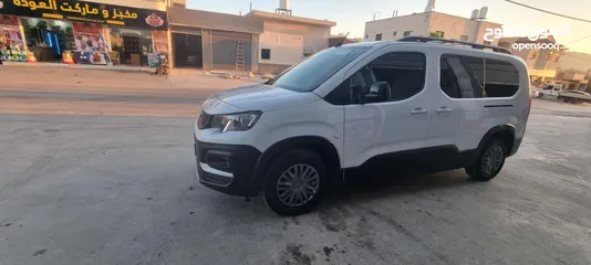  4 بيجو ريفتر بسعر مغري ولقطة كاش