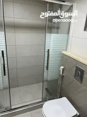  9 شقه للايجار