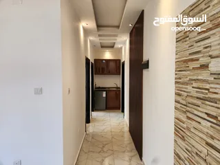  10 شقة استثمارية فاخرة للبيع (طابق ارضي)
