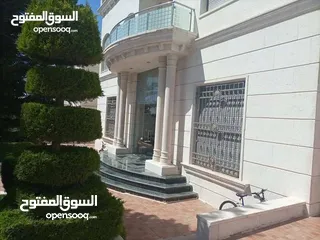  3 الظهير فيلا مستقله فخمه جدا فن معماري عاليه ومطله اجمل موقع مكون من اكثر من سكنه