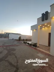  4 السلام عليكم استراحه تشطيب ممتاز موقع وادي الربيع متلت القيو بالقرب من مسجد التوح