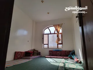  2 شقة تمليك في صنعاء _ حي شميلة للبيع بسعر مغر جدااا