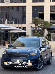  1 كيا نيرو هايبرد
