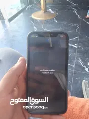  2 تلفون آيفون XRالتلفون بحال الوكاله مش مغير فيه وله أشي الشاشه اصليه البطاريه 78 التلفون بحال الوكاله