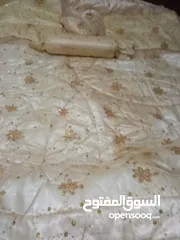 3 شرشف  عرايسي شبه جديد