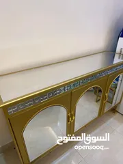  3 للبيع طقم غنفات مع طاولات وكبت بوفيه استعمال خفيف