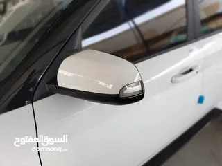  11 هيواندي فينيو 2020  (للاعفاءات والسفارات)   2020 HYUNDAI VENUE