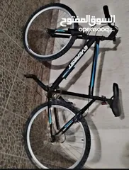 1 دراجة للبيع تبي قلب بس الباقي الله يبارك