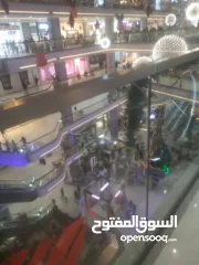  5 محل للايجار في. الطائره. علي الشارع الرئيسي مباشرة