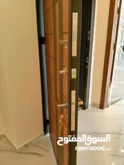  5 شقه مع رووف للبيع شفا بدران الكوم بناء جديد