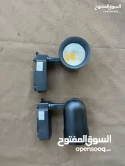  1 كشافات سقف للمنازل والمحلات