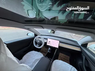  5 سياره تيسلا موديل 3 ستاندر بلص السياره بصلاه ع النبي مو ناقصها شي وما رح قصر مع الشرا وقابل للتفاوض