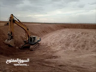  17 بلدوزر D8L +لودر 470 +حفارة 450 +حفارة 300 للإيجار