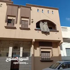  3 منزل للبيع بمنطقة راس حسين