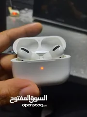  1 Apple airpods pro 2