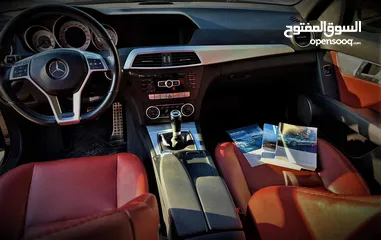  18 Mercedes C200 2012