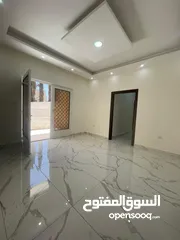  20 شقه ارضيه 175م وحديقه 250م من المالك مباشره تلاع العلي خلدا