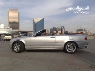  5 BMW 330Ci hardtop roof